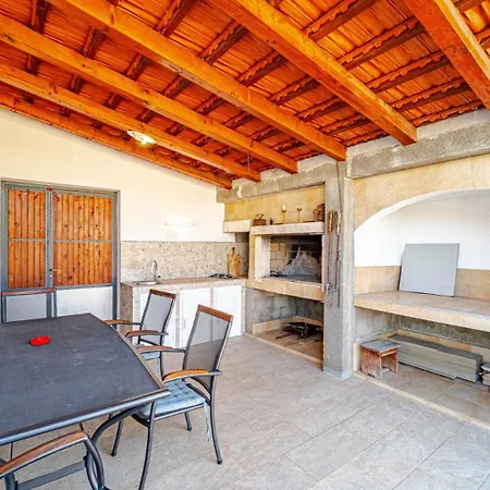 House Pelegrin With Pool By Guide Vela Luka